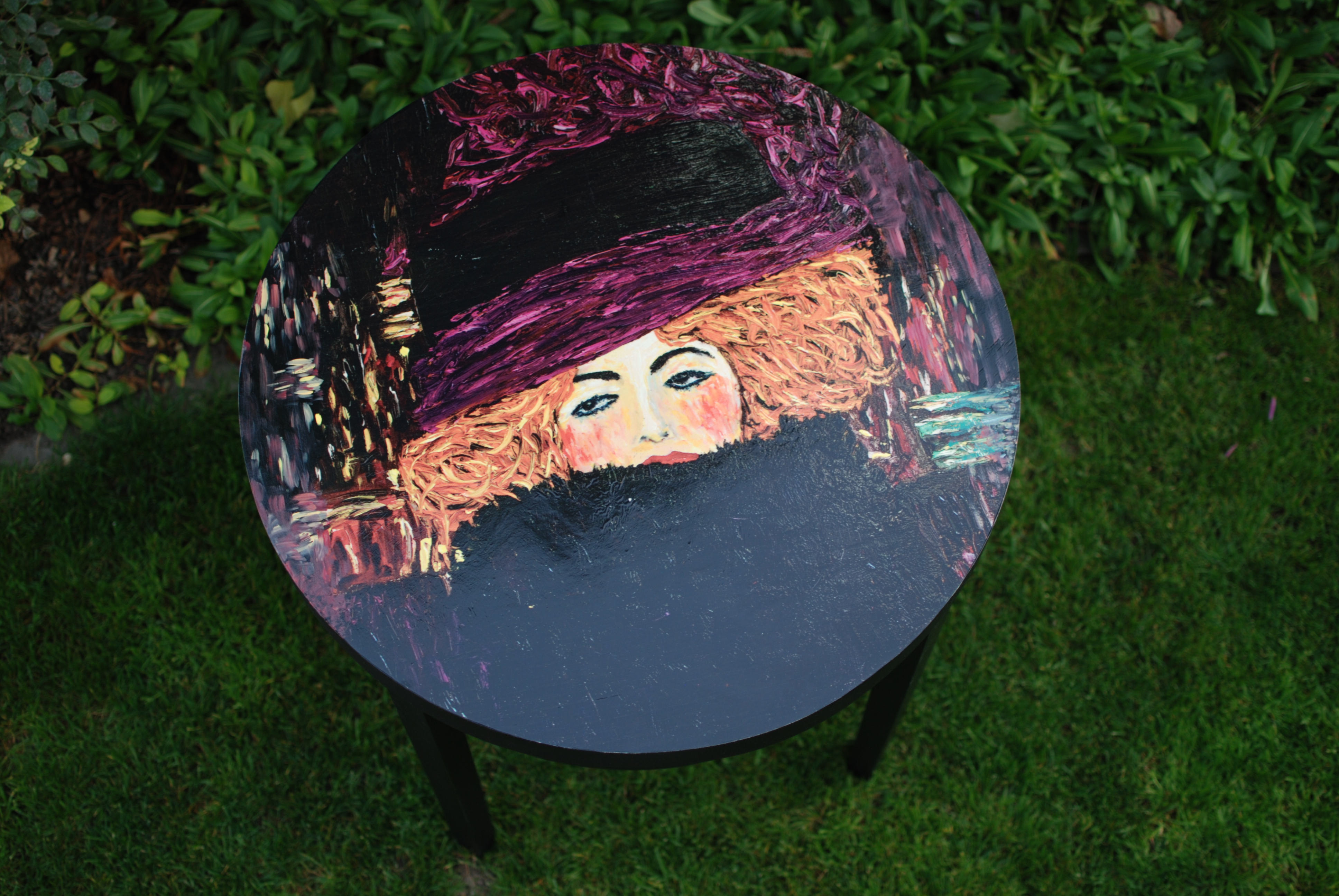 Mint by Michelle "Purple Hat" - papier na dekupáž Fialový klobúk