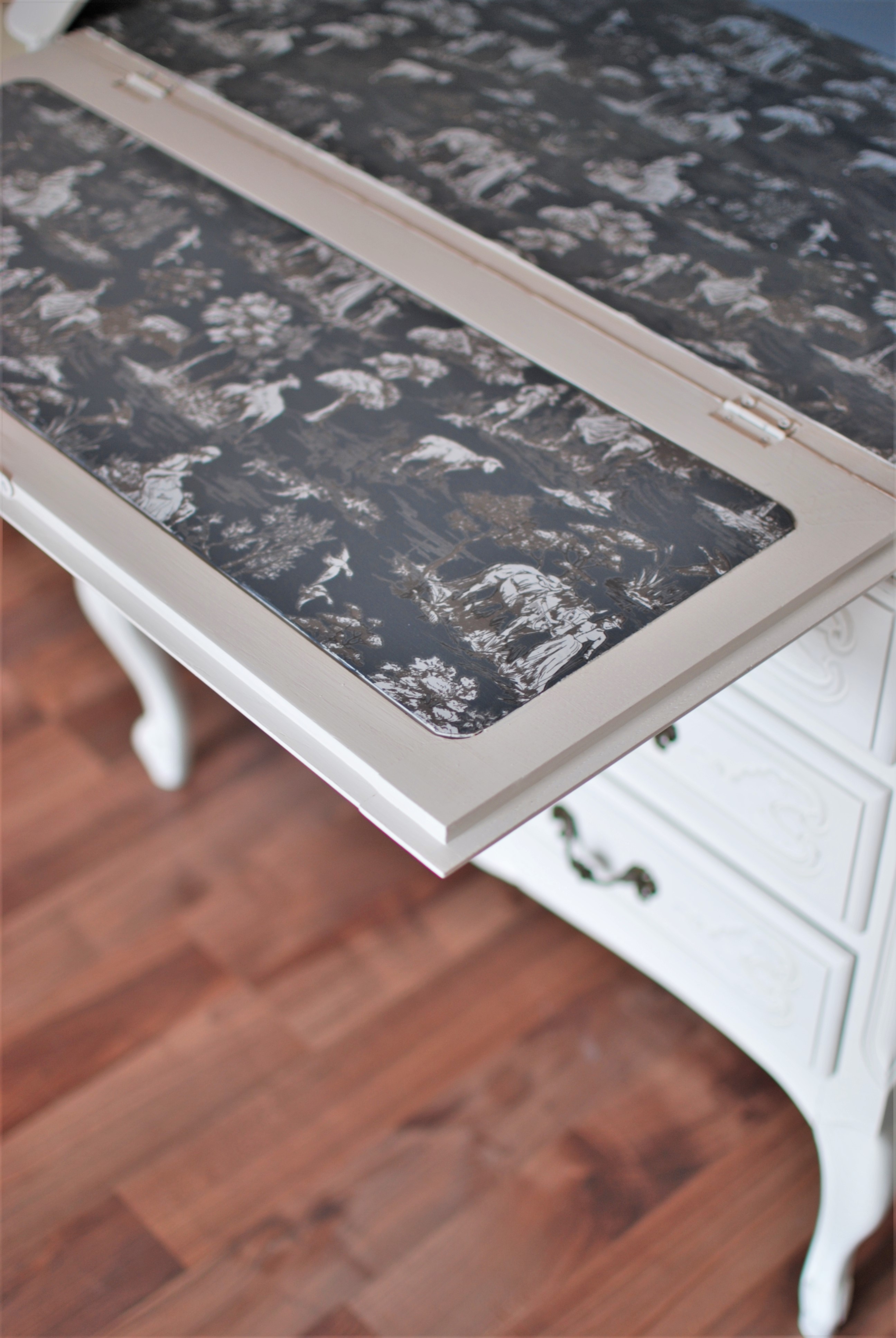 Písacia komoda Victorian Toile