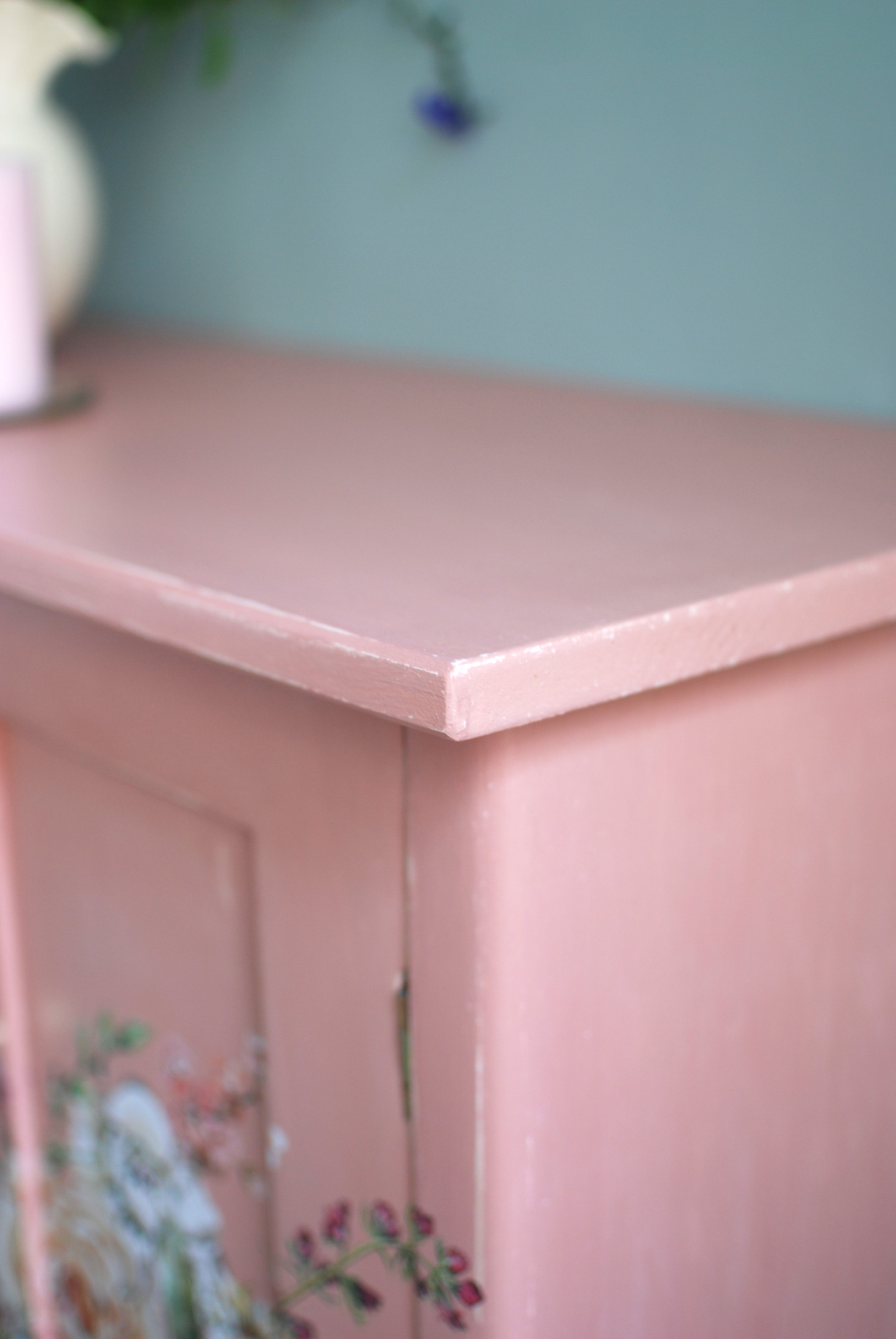 Skrinka Dusty Rose